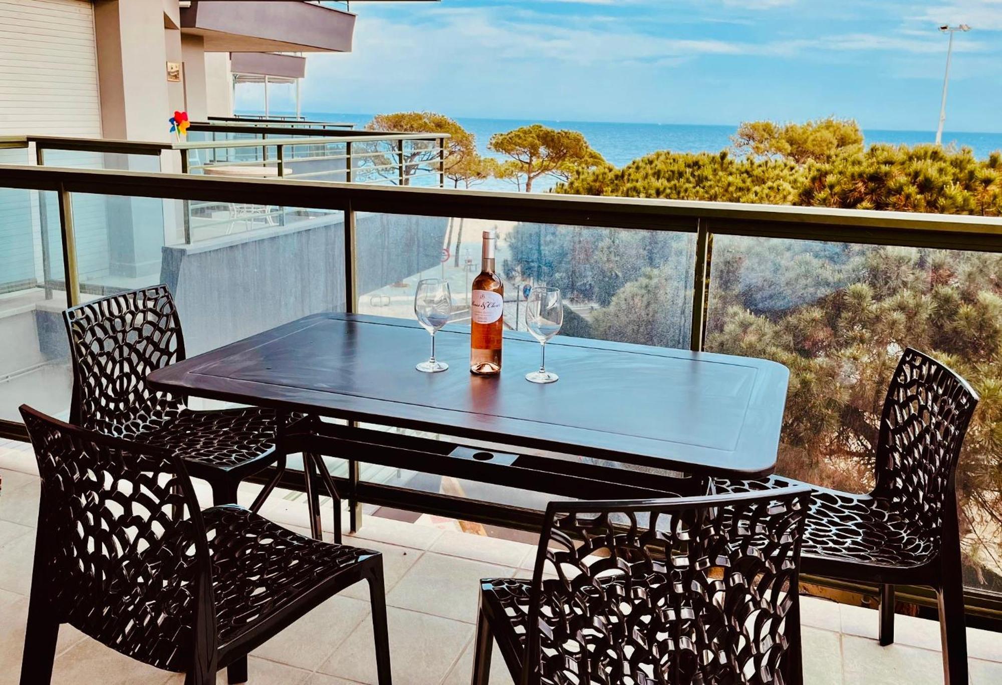 Superbe T3 Face A La Mer - Terrasse - Platja D'Aro Exterior foto